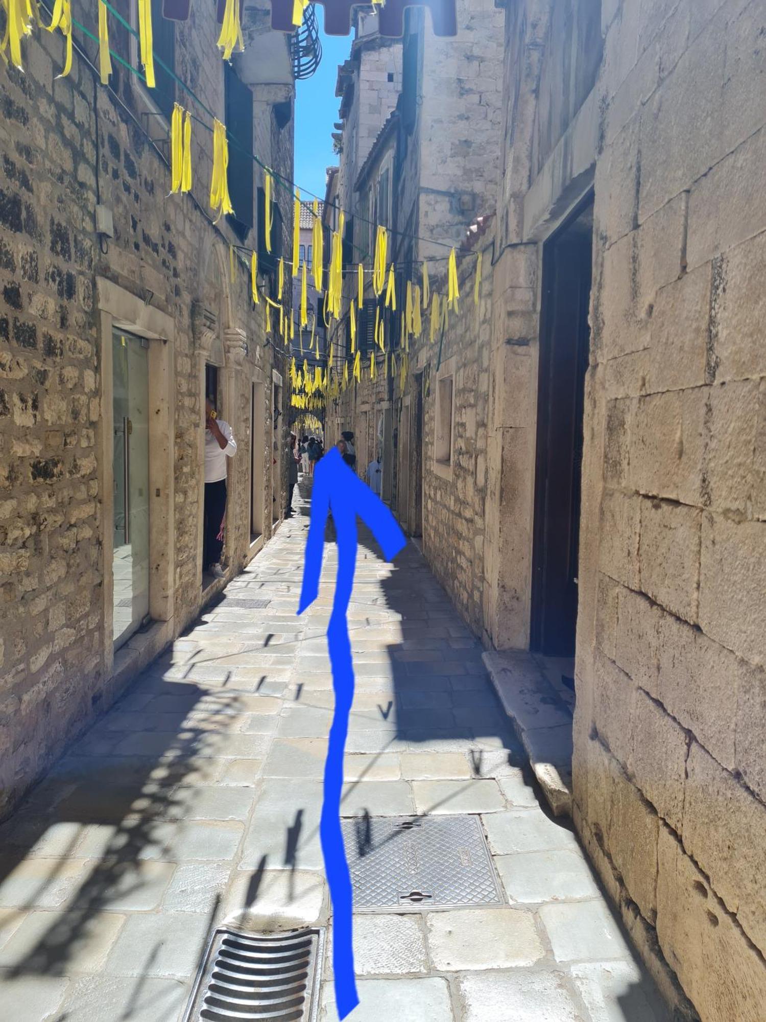 Inchy Accommodation - In The Center Of Diocletian'S Palace Сплит Экстерьер фото