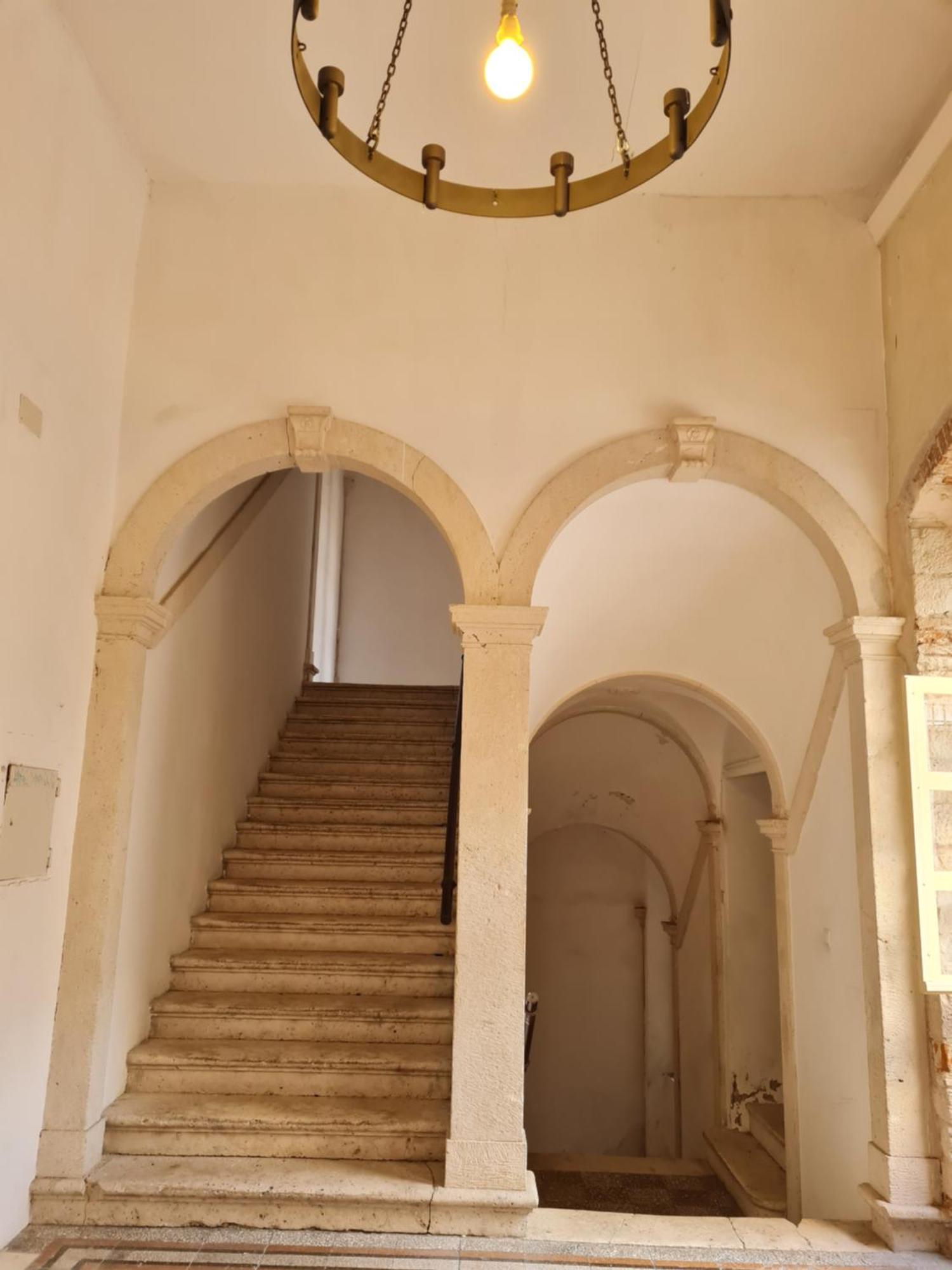 Inchy Accommodation - In The Center Of Diocletian'S Palace Сплит Экстерьер фото